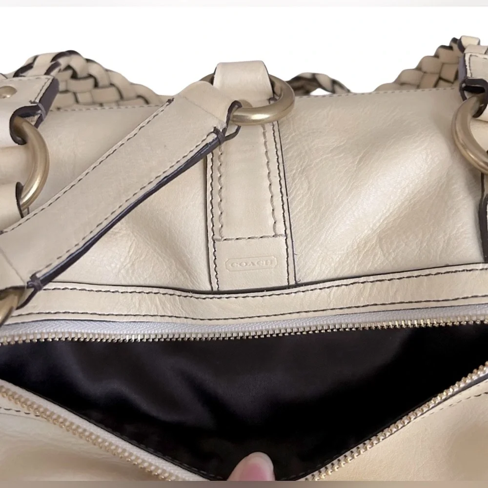 NWT Vintage Coach Daphne Large Satchel Shoulder Bag Vachetta Leather | 3569 - Picture 10 of 14